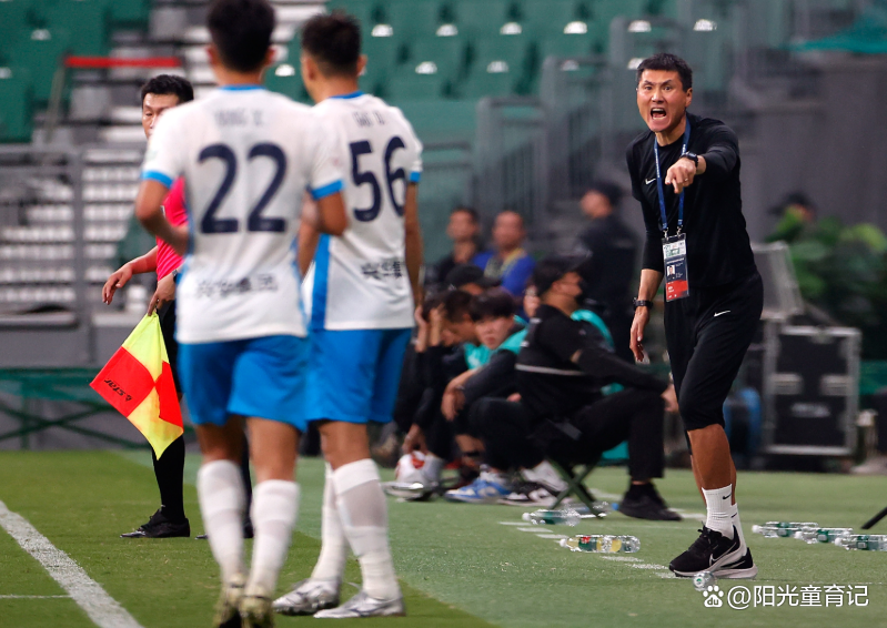 开云体育官方网站-包含上海申花主教练喊冤，中超主裁判能力再次引发争议的词条