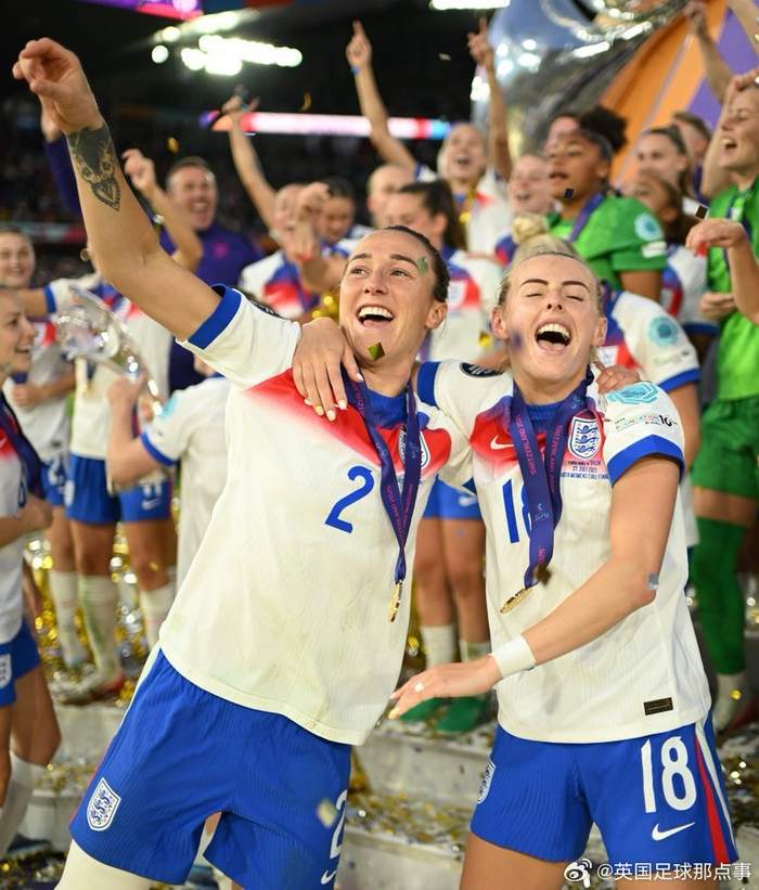 开云下载-欧洲女足冠军联赛决赛精彩对决