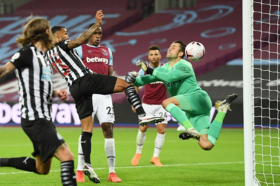 开云下载-关于强强碰撞！豪门球队间的激烈对决即将上演！的信息