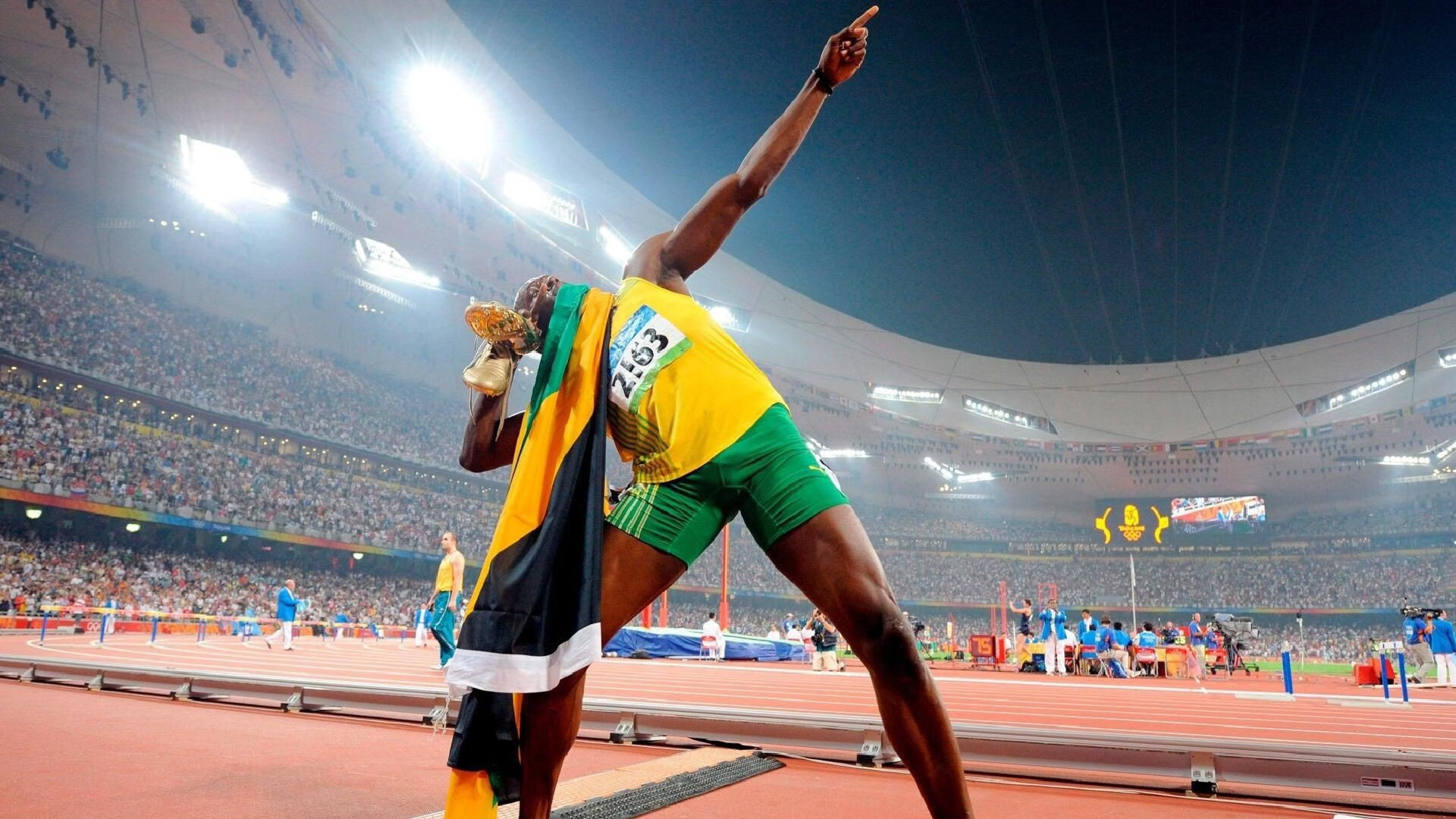 开云体育-阿什拉夫惊艳四座，墨西哥式逆转诠释足球的不可预测之美